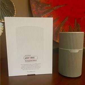 Doterra Pilot Max Diffuser Brand New in Box